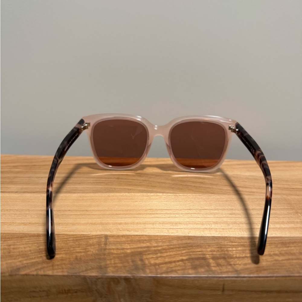 Moncler Pink Sunglasses Modern Rectangular Design - Picture 2 of 5